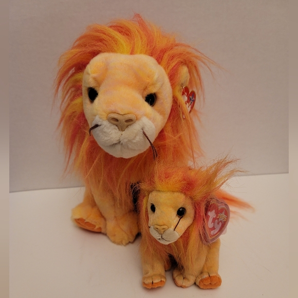 Ty Beanie Babies (2000) "Bushy" the Lion. Set of 2. Small has tag protector. EUC - Picture 1 of 14